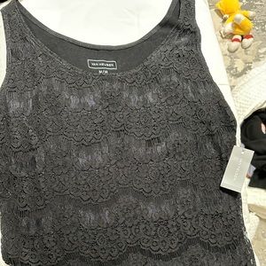 Van Heusen sleeveless women’s top